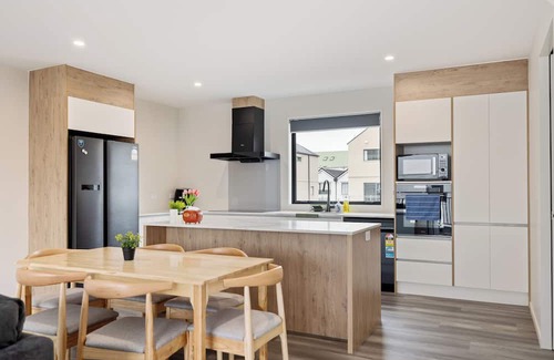 Christchurch City Centre House | 240 Worcester