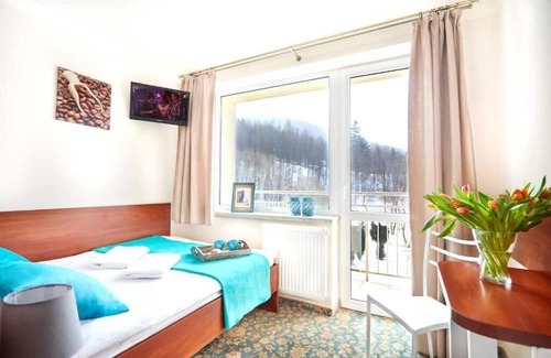 Miedzybrodzie Bialskie Resort | Nad Wodospadem Sp. z o.o