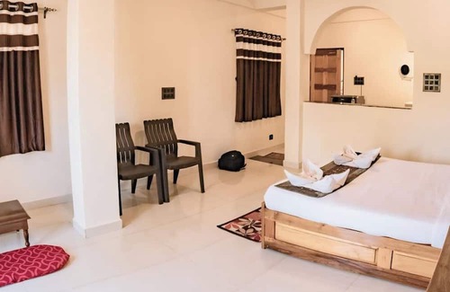 Arambol House | House of Brothers