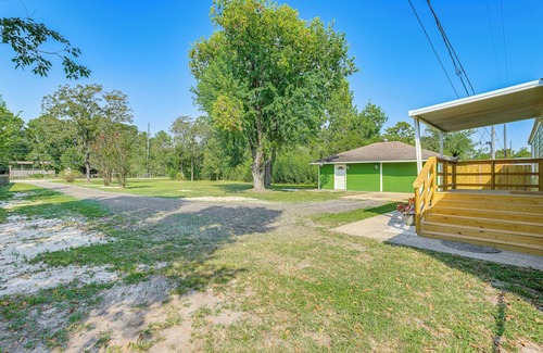 Crosby Cottage | 'crosby Huffman Hideaway' Serene Escape w/Yard