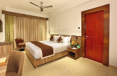 Kuruppampady Hotel | Embassery Residency
