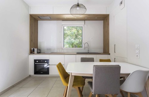 Le Bourg - Gare De Vaise Apartment | Dify Sedallian - Vaise