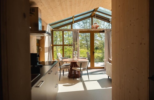 Scherpenzeel House | Holiday Home in Friesland With Greenhouse Charm