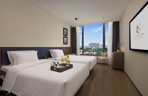 Baiyun Hotel | Xiyue Kelton-Taihe Jinbotiandi