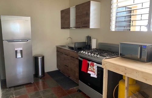 Jayaque House | Casa Oasis 3 bedroom townhome in charming Jayaque with WiFi