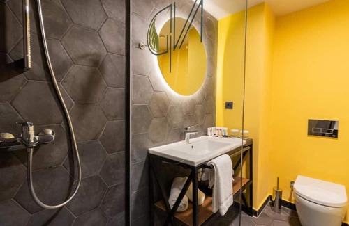 Centar Hotel | Next Door Park