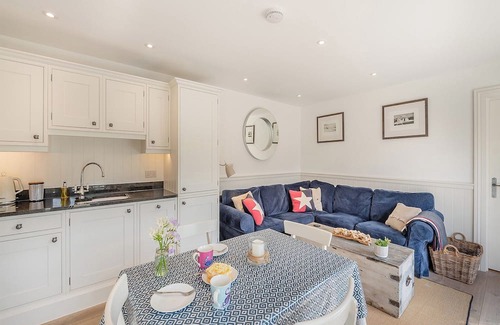 Chillington Cottage | 2 bedroom accommodation in Hallsands