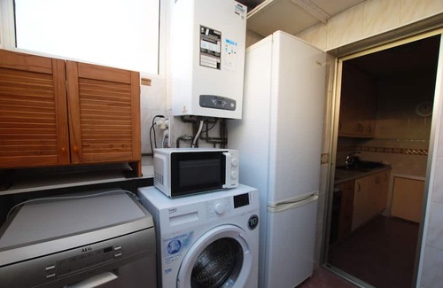 Premia de Mar House | Sant Jordi - House Near Train Station and Beach