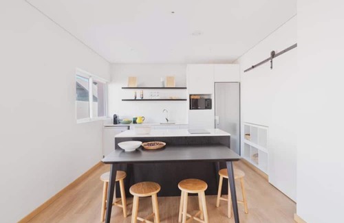 Esmoriz House | BeSunny Slowness n' Outdoors - Raposa - Double Room with Private Garden