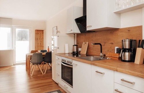 Winterberg House | "Spacious vacation home for up to 16 people in an idyllic location!"