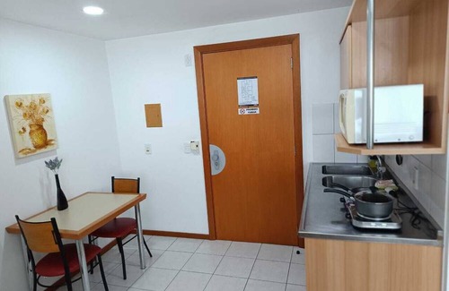 Vila Rosa Apartment | Estúdio aconchegante no Centro Novo Hamburgo com WiFi e sala de ginástica.