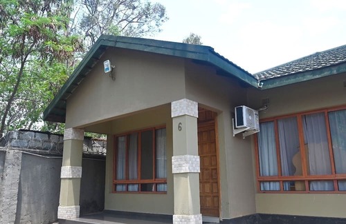 Lusaka Apartment | Charming Apartment w/Pool, 950m to Munali Mall – Cozy Stay for Families/Couples