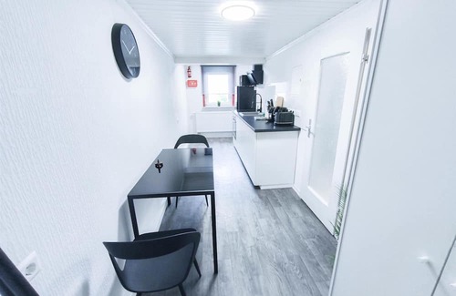 Ludwigsburg Apartment | ALFA Apartment Ludwigsburg 2 Betten WLAN Küche Bad