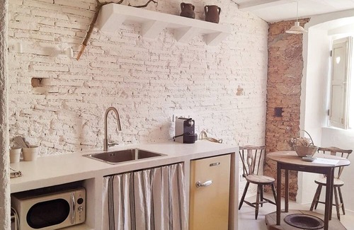 Estremoz Apartment | "Calmaria" in Portuguese meaning calm in English