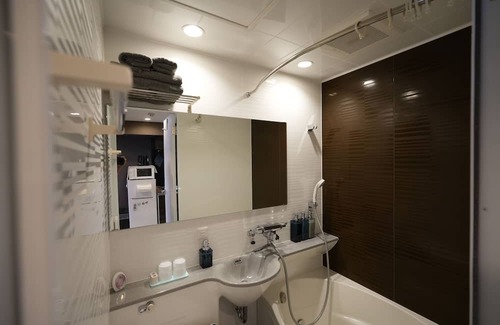 Dotonbori Apartment | Namba/Dotonbori/Shinsaibashi/8 min. walk/Free WIFI/Max 3 guests