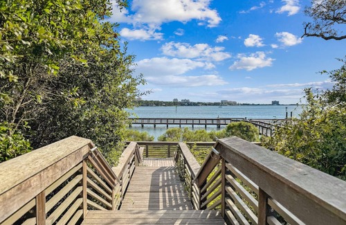 Ono Island House | New Listing!| Close to Beaches, Gulf Islands National Seashore, Boat Launch & Restaurants| Dogs OK