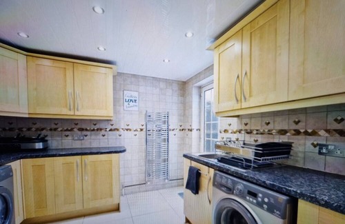 Marlow House | Marlows Diamond 4 Bedroom Home