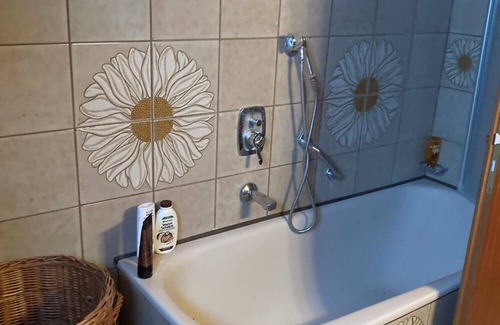 Herbrechtingen House | Quiet vacation apartment in the countryside. Ideal for hikers and bikers. Garden included