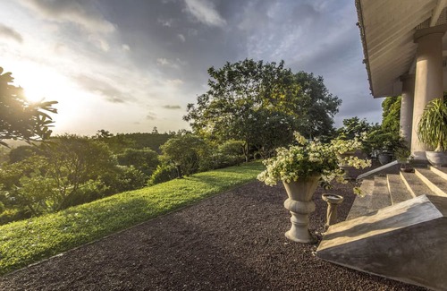 Kathaluwa Villa | Villa Mayurana - Entire Villa