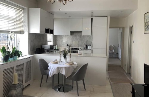 Chelsea Riverside Apartment | LondonCity /FreeP /1DB /En-suite/Wifi