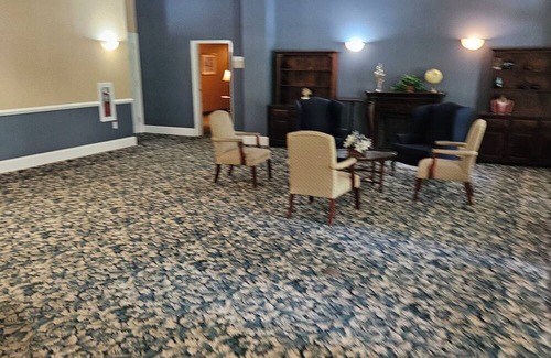 Valley Forge House | Cozy hotel in charming Phoenixville with WiFi, AC