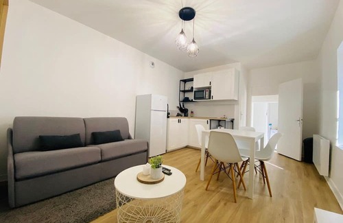 Saint-Serge Apartment | Casa Jardin des Plantes : New flat -Calm