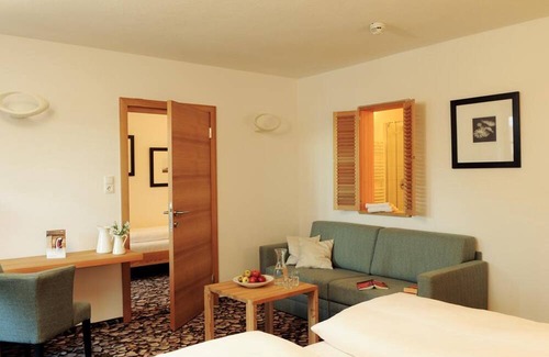 Obsteig House | Family room LARGE - s'Groaße ÜF - DER STERN - Inn and country hotel since 1509