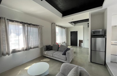 Biei House | A luxurious inn with a monochrome theme10 minutes /Kamikawagun Hokkaidō