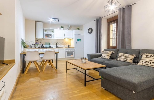 Distrito Centro Apartment | Apartment Patio del Califa ⭐