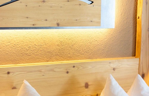 Oetz Apartment | Holiday apartment with wellness area