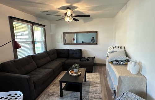 Lake Erie Beach Cottage | Charming 2-bedroom cottage with WiFi, AC in lovely Angola