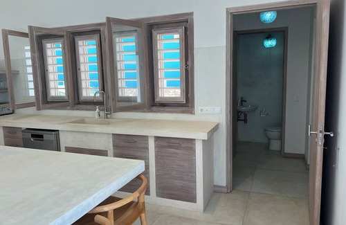 Kralendijk House | Brand New, Private Oceanfront Villa with Breathtaking Diving in Your Backyard