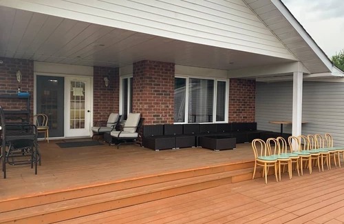 Colborne Cottage | Charming 5-bedroom cottage in enchanting Colborne
