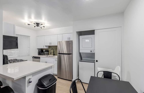 Tempe Apartment | Recently renovated apartment is just a 5-minute walk to Arizona State University's main campus