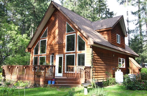 Anderson Island Cabin | Wildwood Vacation Retreat on Anderson Island