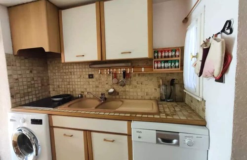 Foulquines Apartment | Residence Les Foulquines - 2 Rooms for 6 People