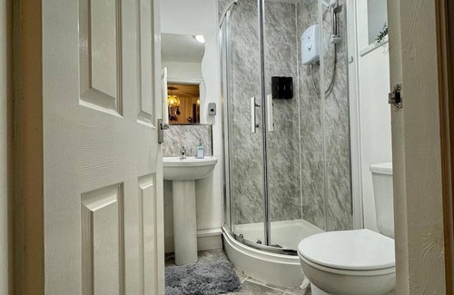 Seisdon Apartment | Luxury Studio Apartment Birmingham