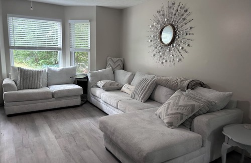 Acworth House | Charming 3-bedroom house in Acworth with AC, WiFi. Enjoy your stay