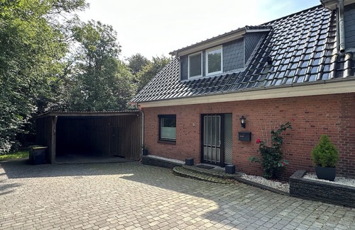 Oeversee Apartment | Gemütliche Ferienwohnung in Haushälfte Nähe Flensburg