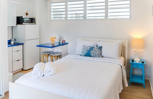 Lajas House | Multifamily Oasis Retreat 3-studios/bedrooms with Infinity pool in Lajas