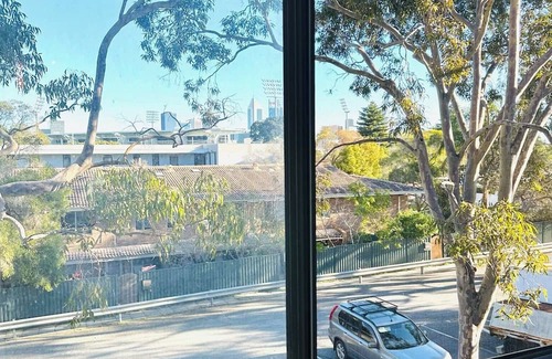 Highgate Apartment | Cozy Apartment in Perth City