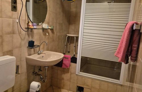 Niederberg Apartment | Ferienwohnung Puth