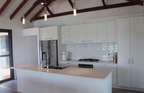 Teouma House | Stunning 3 Bedroom Oceanfront Retreat with Panoramic Views
