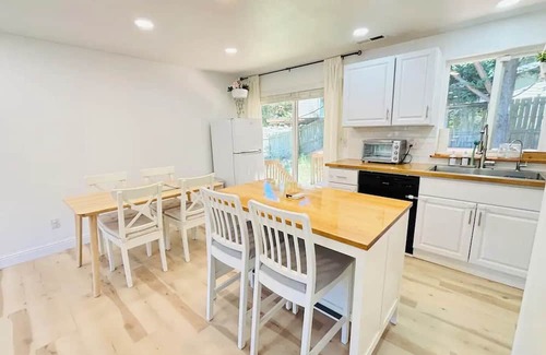 Martha Lake Apartment | The Cottonwood home