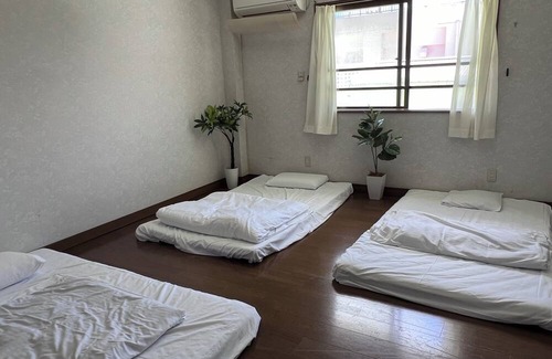 Taketomi-jima Taketomi-cho Apartment | Ishigakijima Group Inn 2216 Nijiiro in Euglena Mall