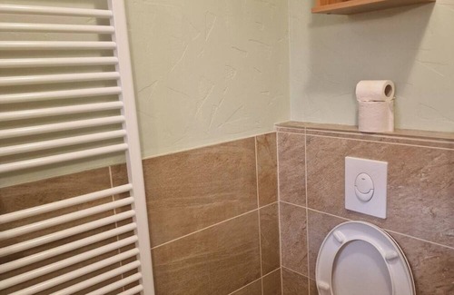 Wunsdorf Apartment | Gemütliche Ferienwohnung in Zesch am see