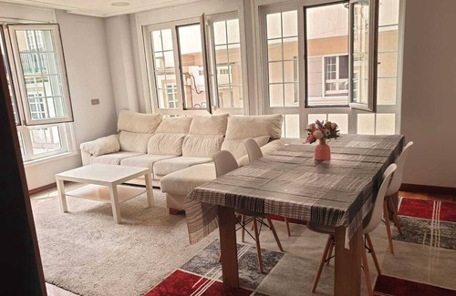 La Coruna Old Town Condo | Se Alquila Precioso Piso Moderno y Funcional en Pleno Centro de A Coruña