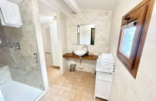 Limiti Villa | Unique villa with child activity park, pool and meditation park that sleeps 16