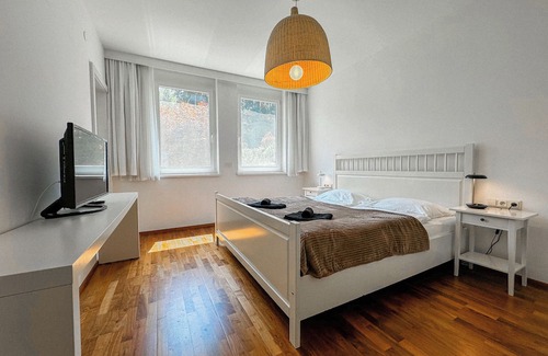 Augsdorf Apartment | 2-schlafzimmer Apartment, Terrasse, Seezugang