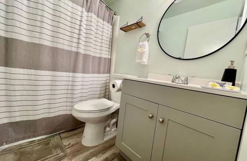 Cocoa Apartment | College Pines North in Historic Cocoa